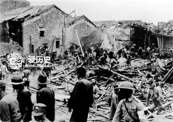 日军轰炸广州后的惨状 空袭密度仅次于重庆