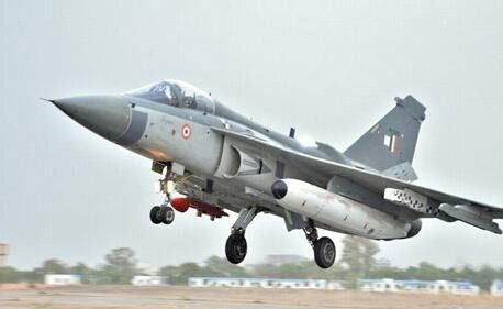 ▲印度空军装备的国产LCA战斗机