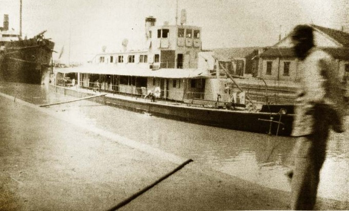 德国克鲁伯(Krupp)厂建造的“江犀”号浅水炮艇。“江鲲”与“江犀”都在1941年8月21日四川巴中遭日机空袭而损毁。