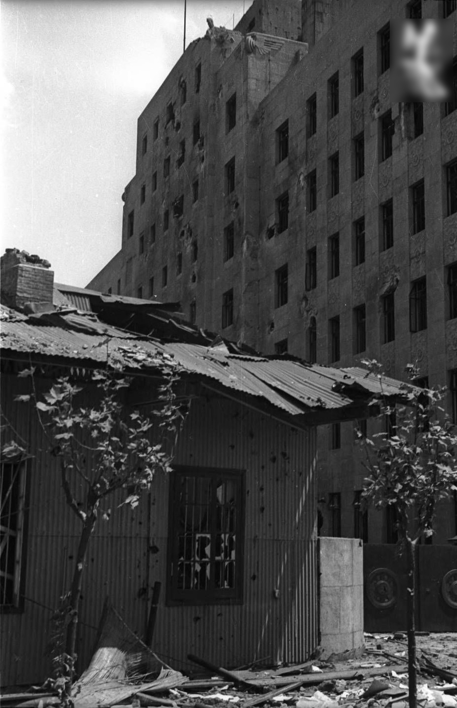 被轰炸建筑物。1937年。