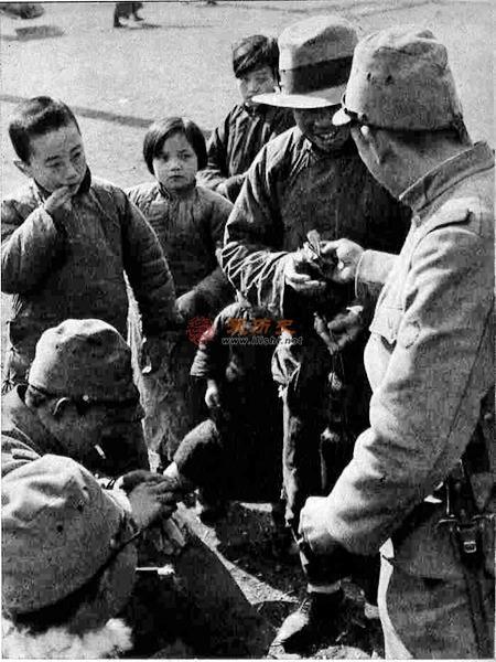 侵华日军屠刀下虚假的南京“安居乐业”市井照