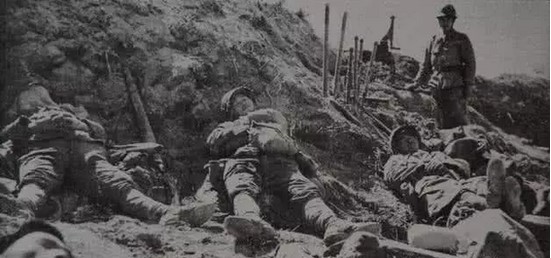 武汉会战中战死的日军，武汉会战结束后，日本在很长一段时期内再未发动大规模的进攻